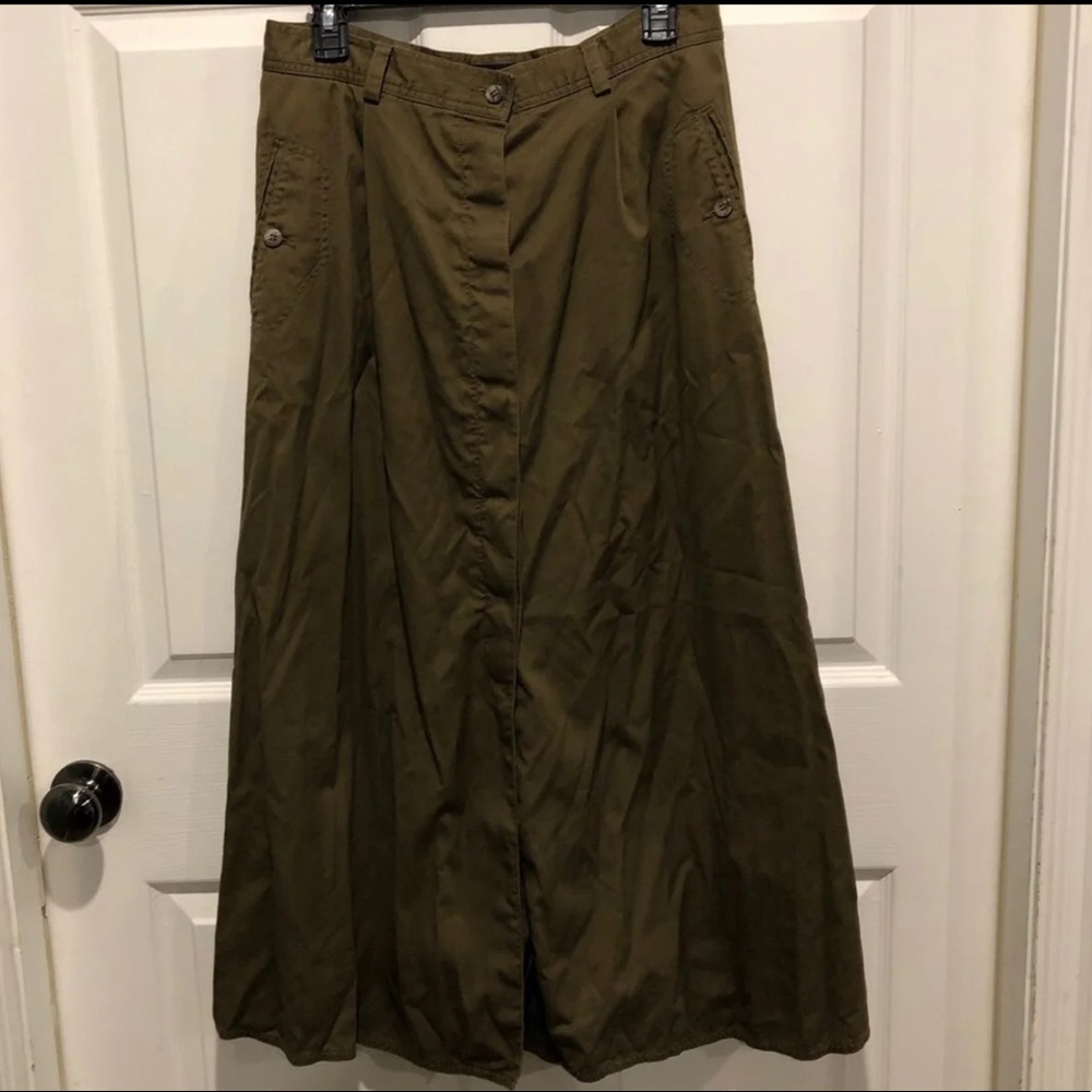 Lizsport Army Green Long Skirt sz14